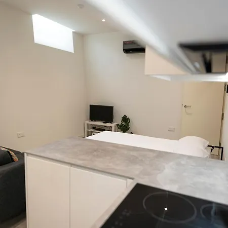 Apartment Sylvian 13-hosted By Sweetstay